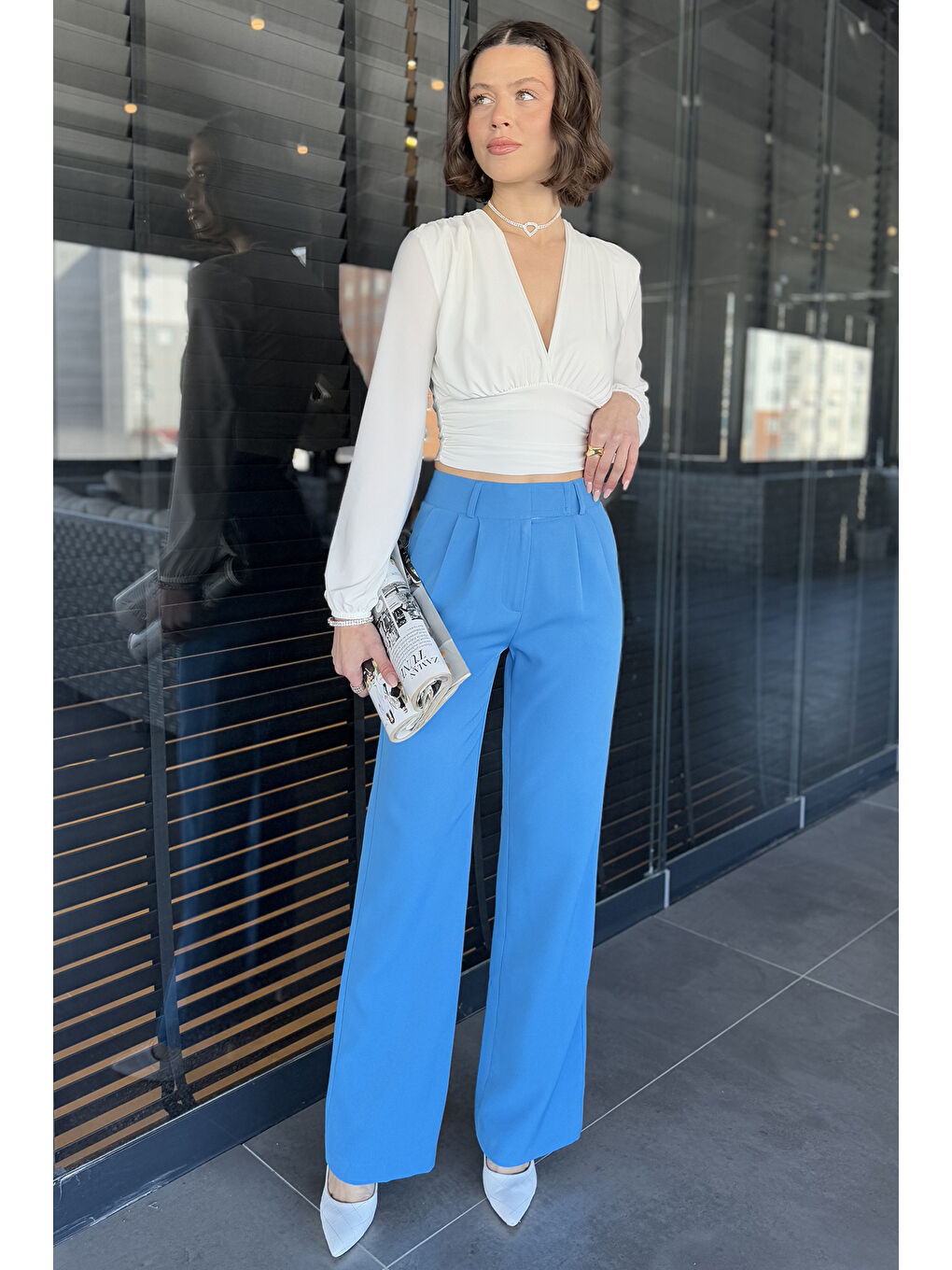 Mavi Bel Cırtlı Bol Paça Kadın Kumaş Pantolon-2