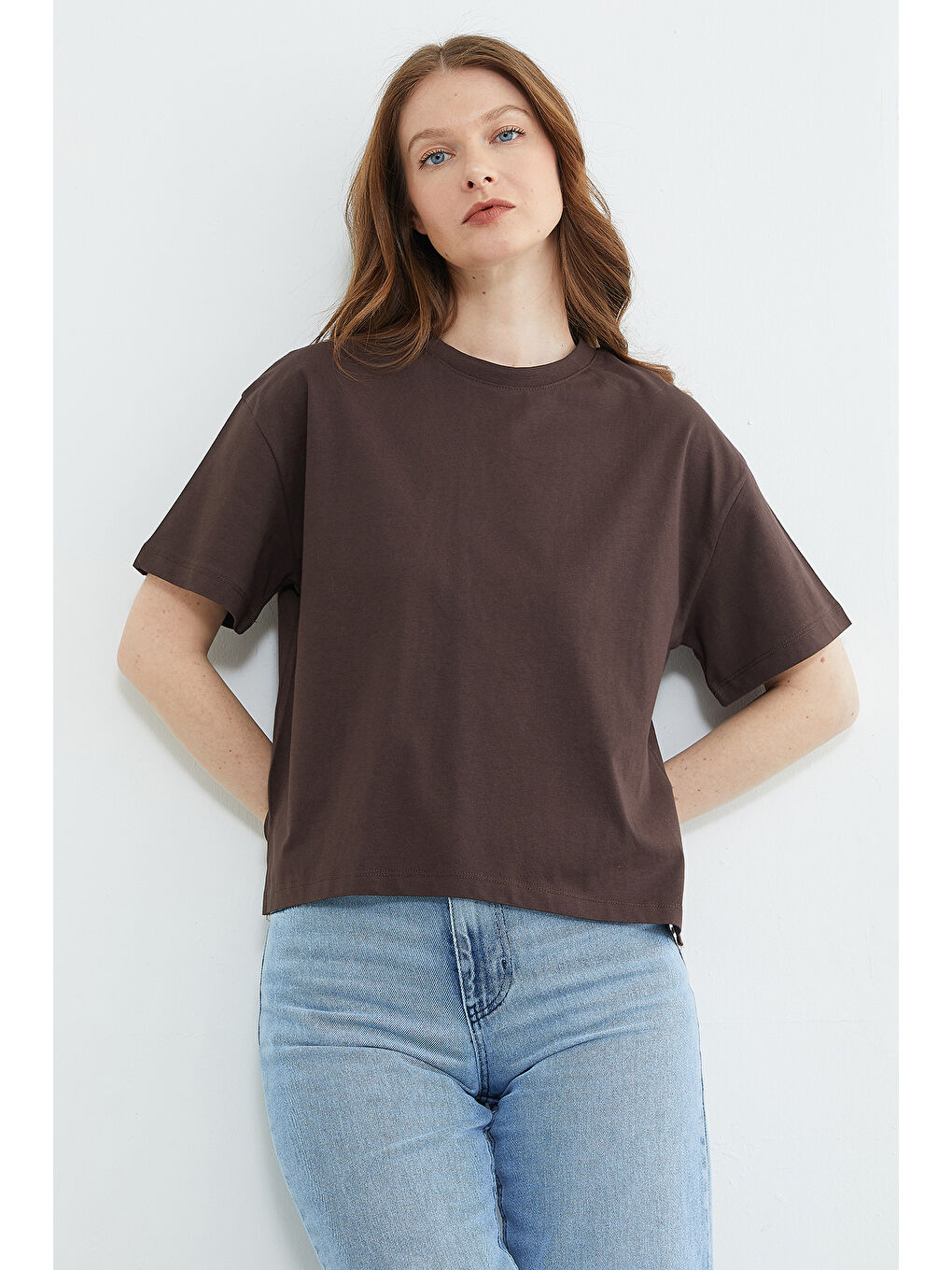 Kahverengi Basic Bisiklet Yaka Crop Tişört-3