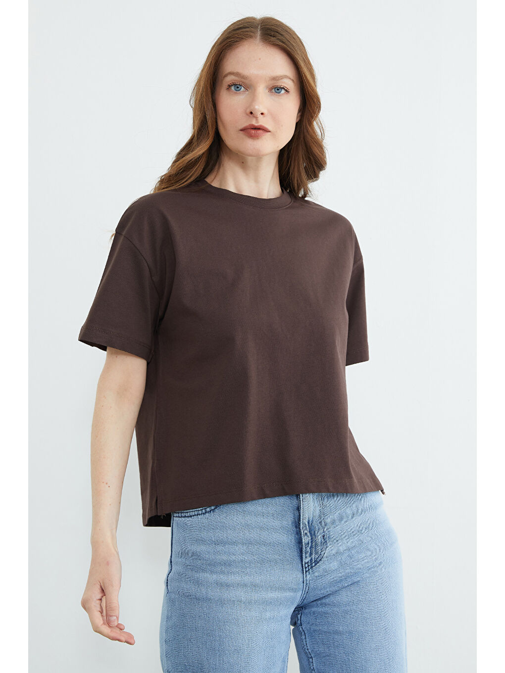 Kahverengi Basic Bisiklet Yaka Crop Tişört-4