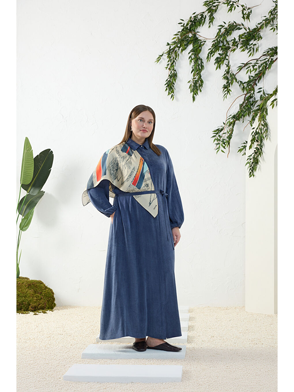 Lacivert Lastikli Gömlek Yaka Elbise