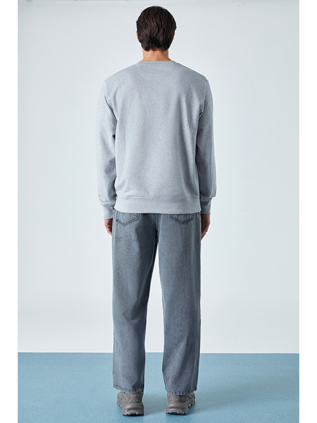 Bonell Erkek %100 Pamuk Relaxed Bisiklet Yaka Uzun Kollu Gri Melanj Sweatshirt-5