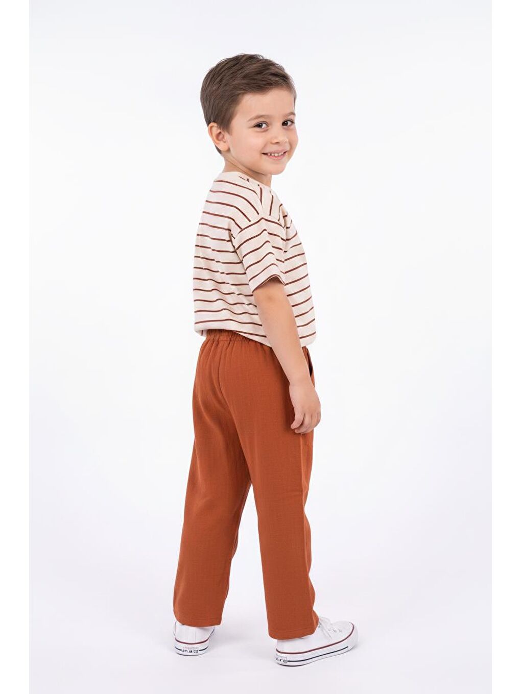 Kahverengi Müslin Pantolon Süprem Tişört 2li Takım-2