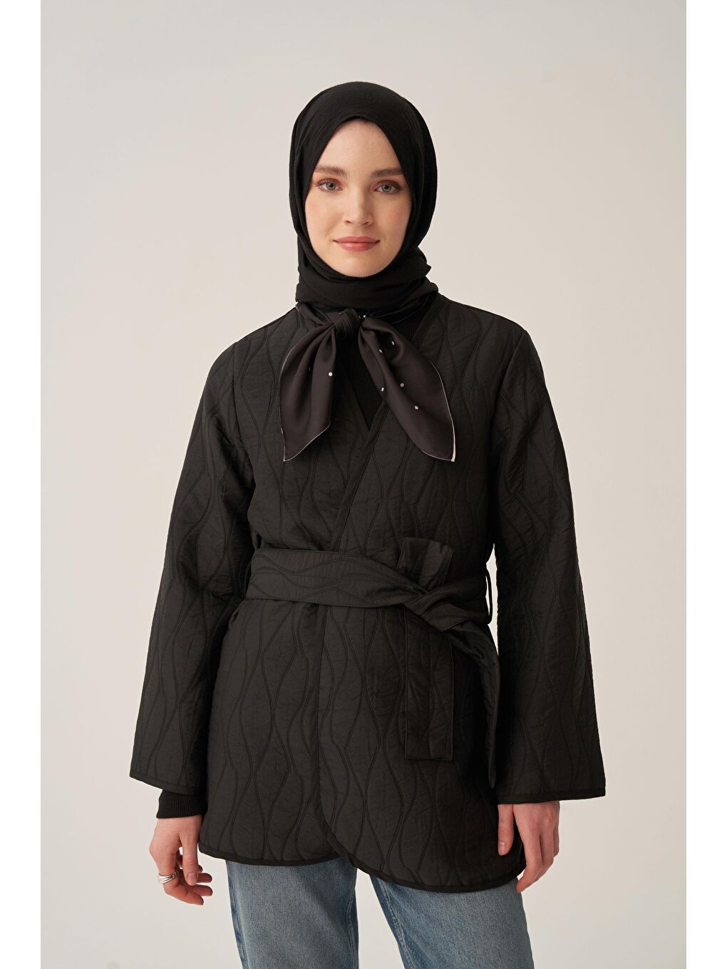 Siyah-İnce Kapitone Kruvaze Kuşaklı Ceket-4