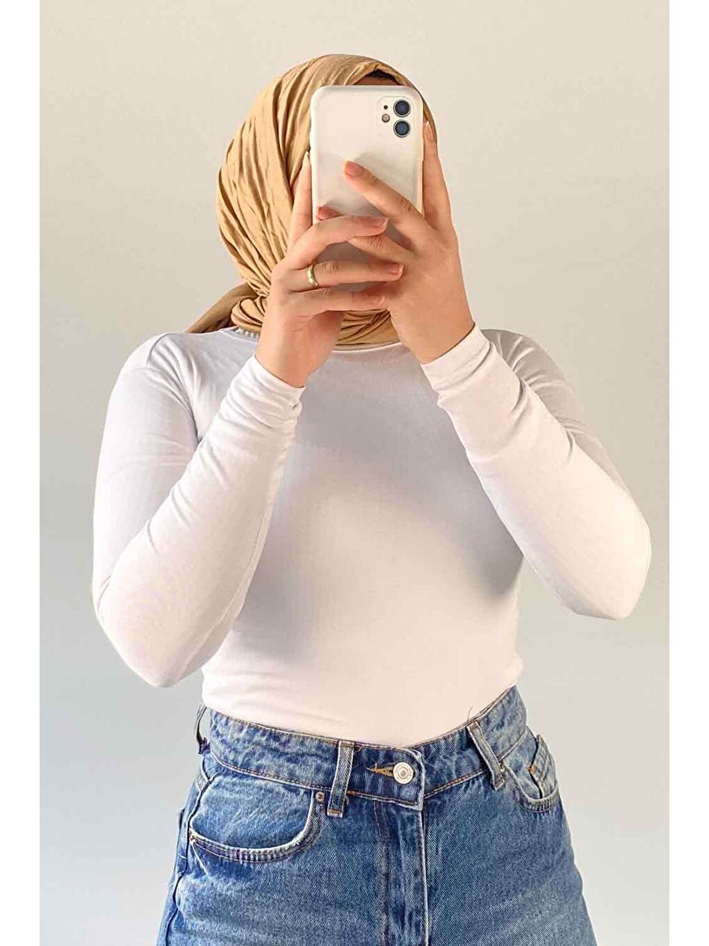 Bisiklet Yaka Düz Renk Body Beyaz