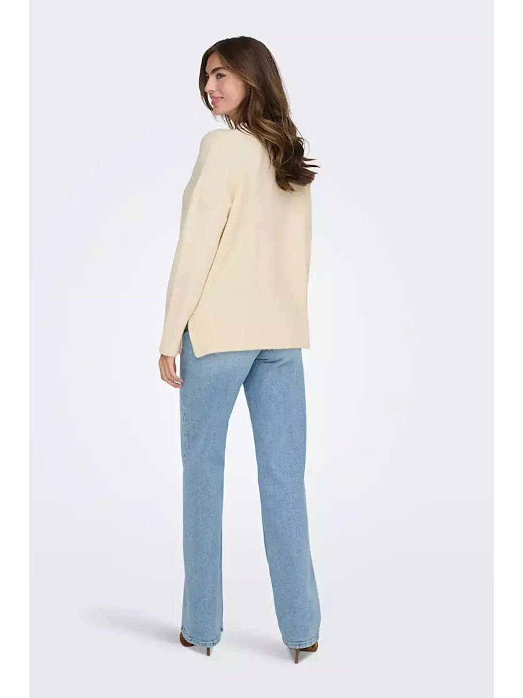 Ekru Onlhazel Oversize Fit Balıkçı Yaka Örme Kazak 15352853-2