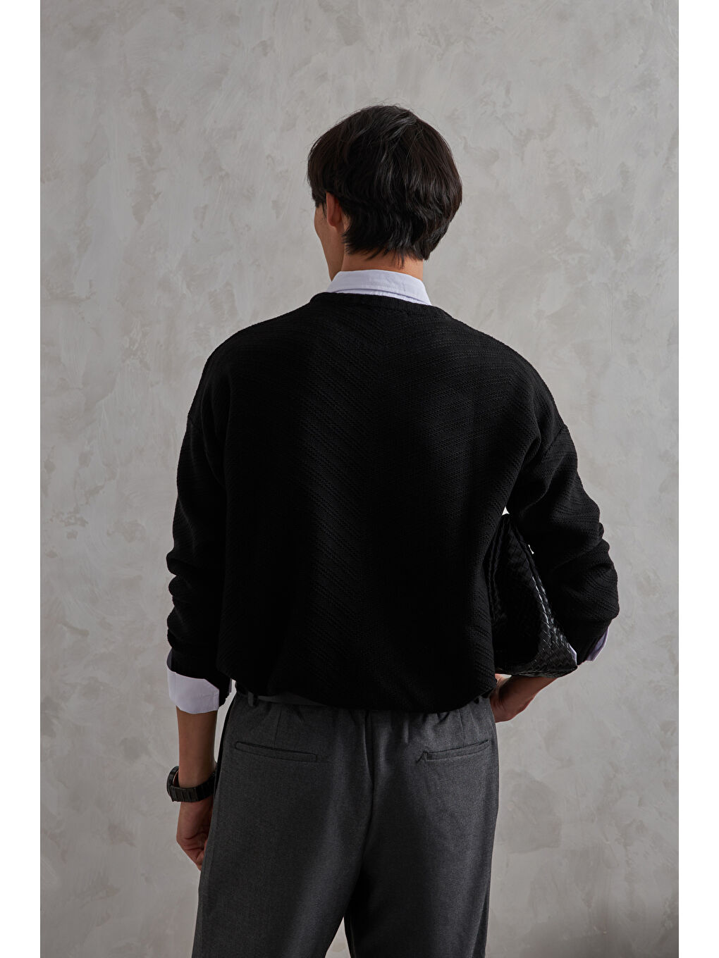 Siyah Erkek Bisiklet Yaka Oversize Ters Örgü Desen Kazak-6