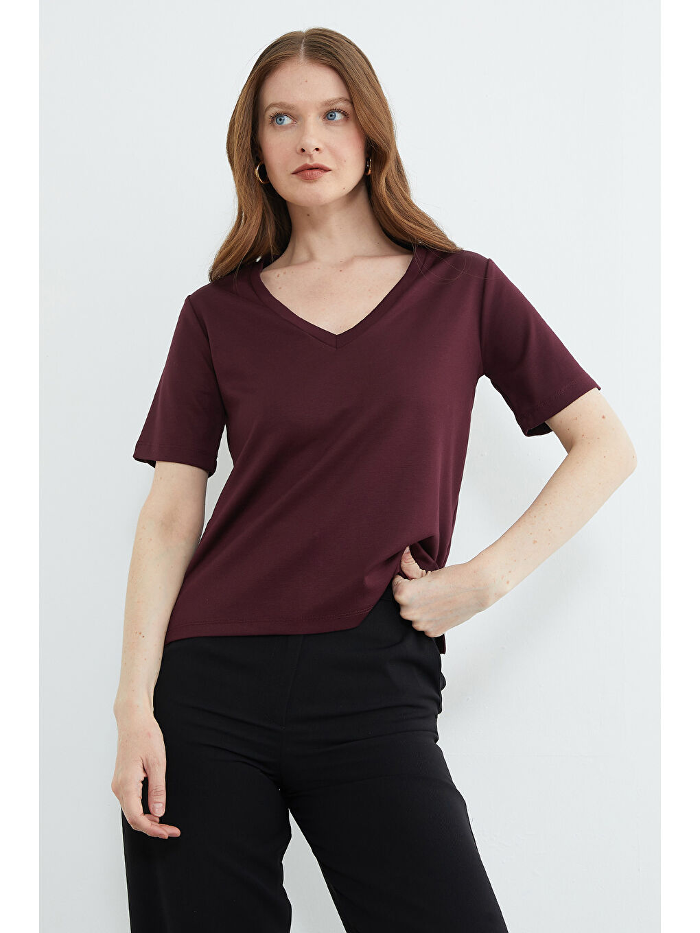 Mürdüm Basic V Yaka Modal Tişört-3