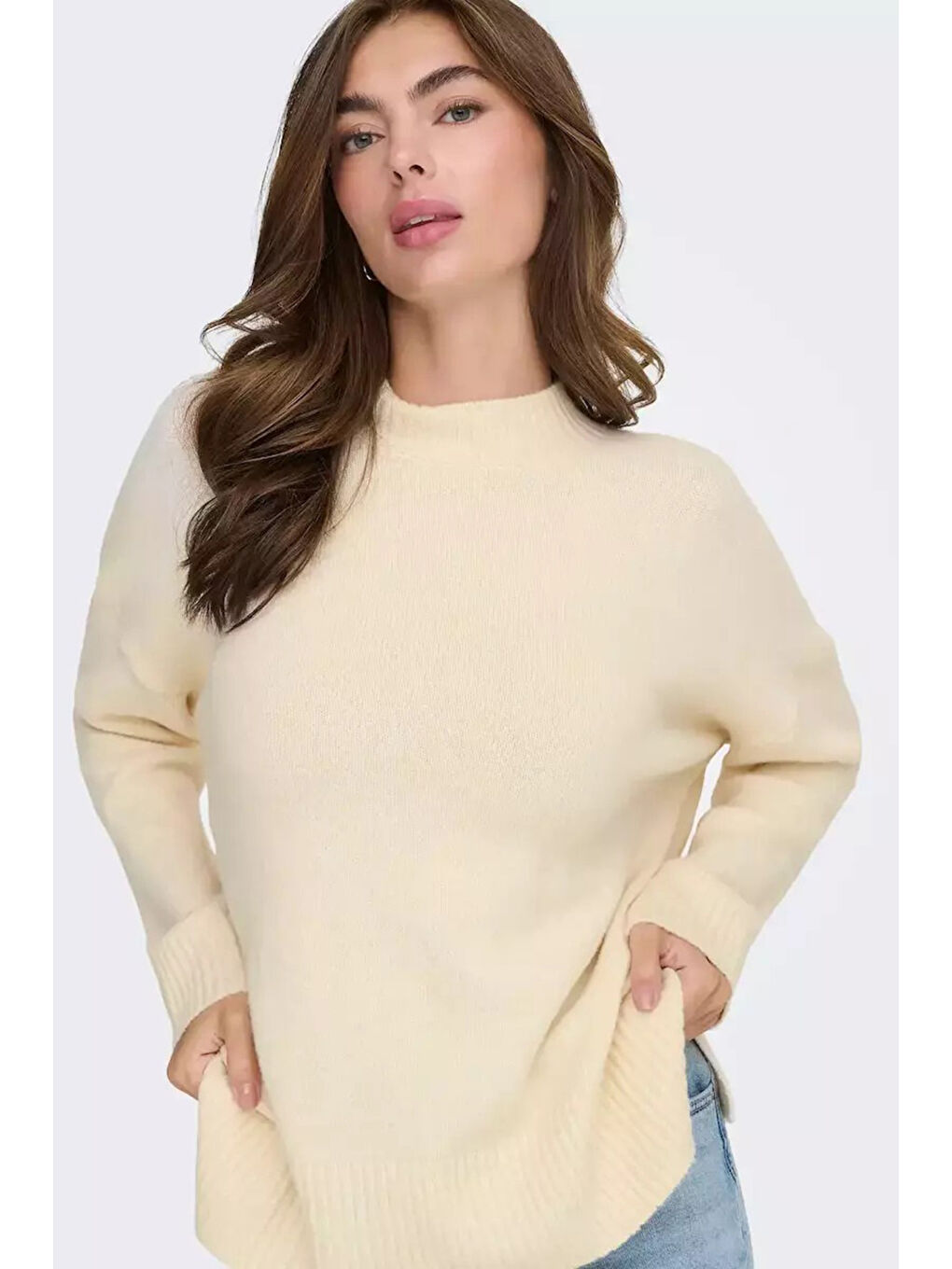 Ekru Onlhazel Oversize Fit Balıkçı Yaka Örme Kazak 15352853-3