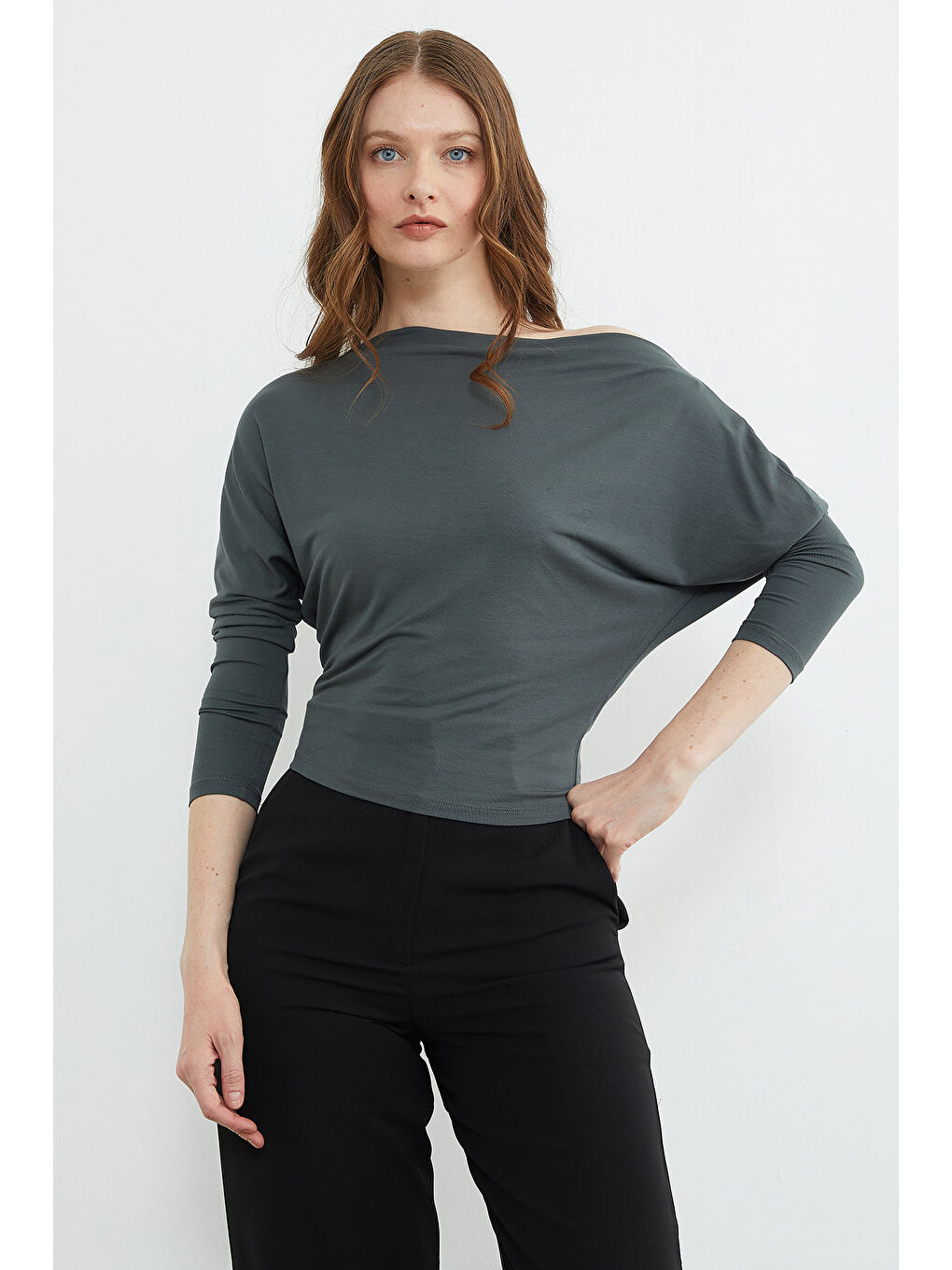 Haki Basic Kayık Yaka Yarasa Kol Bluz-1