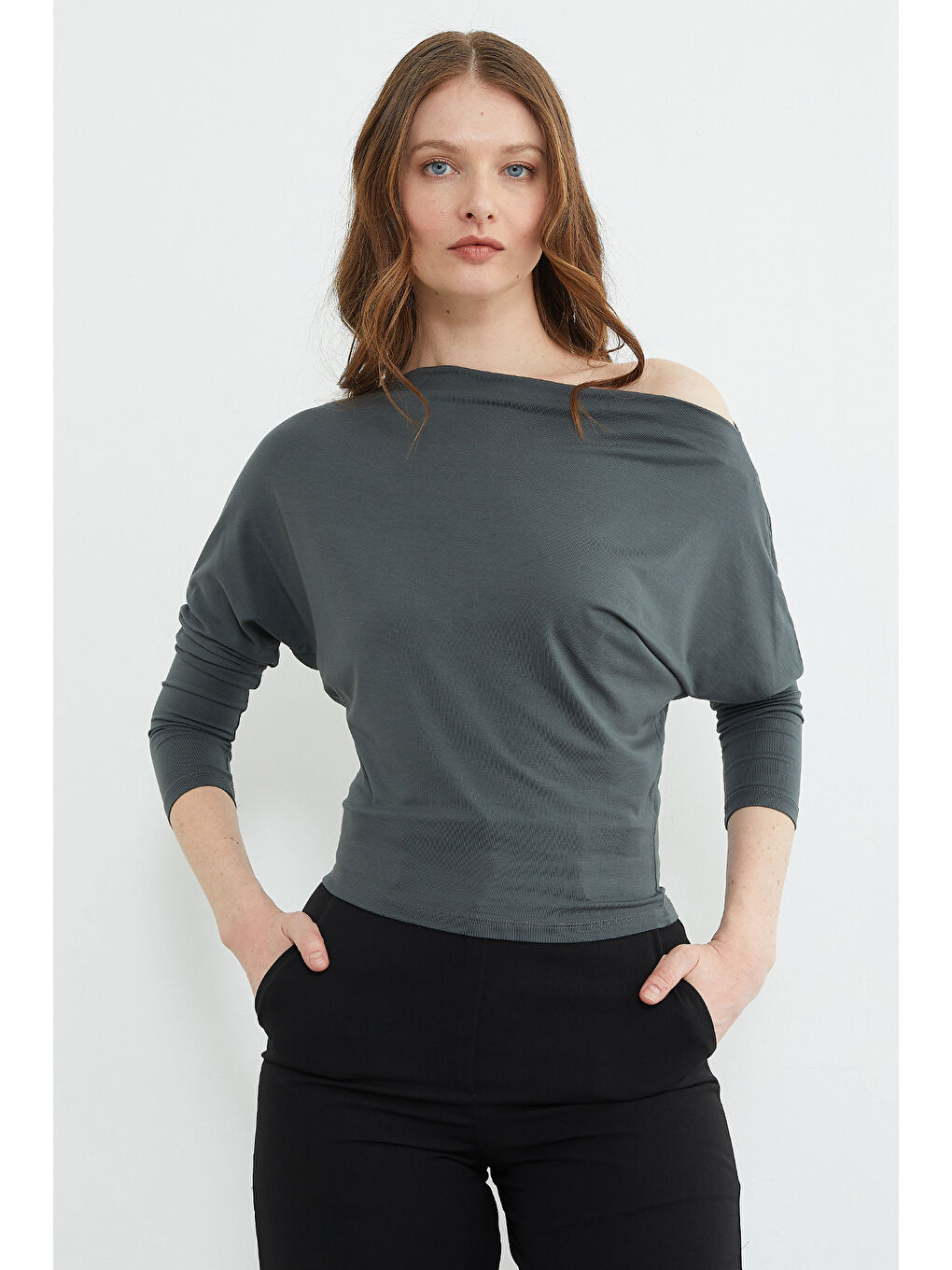 Haki Basic Kayık Yaka Yarasa Kol Bluz-2