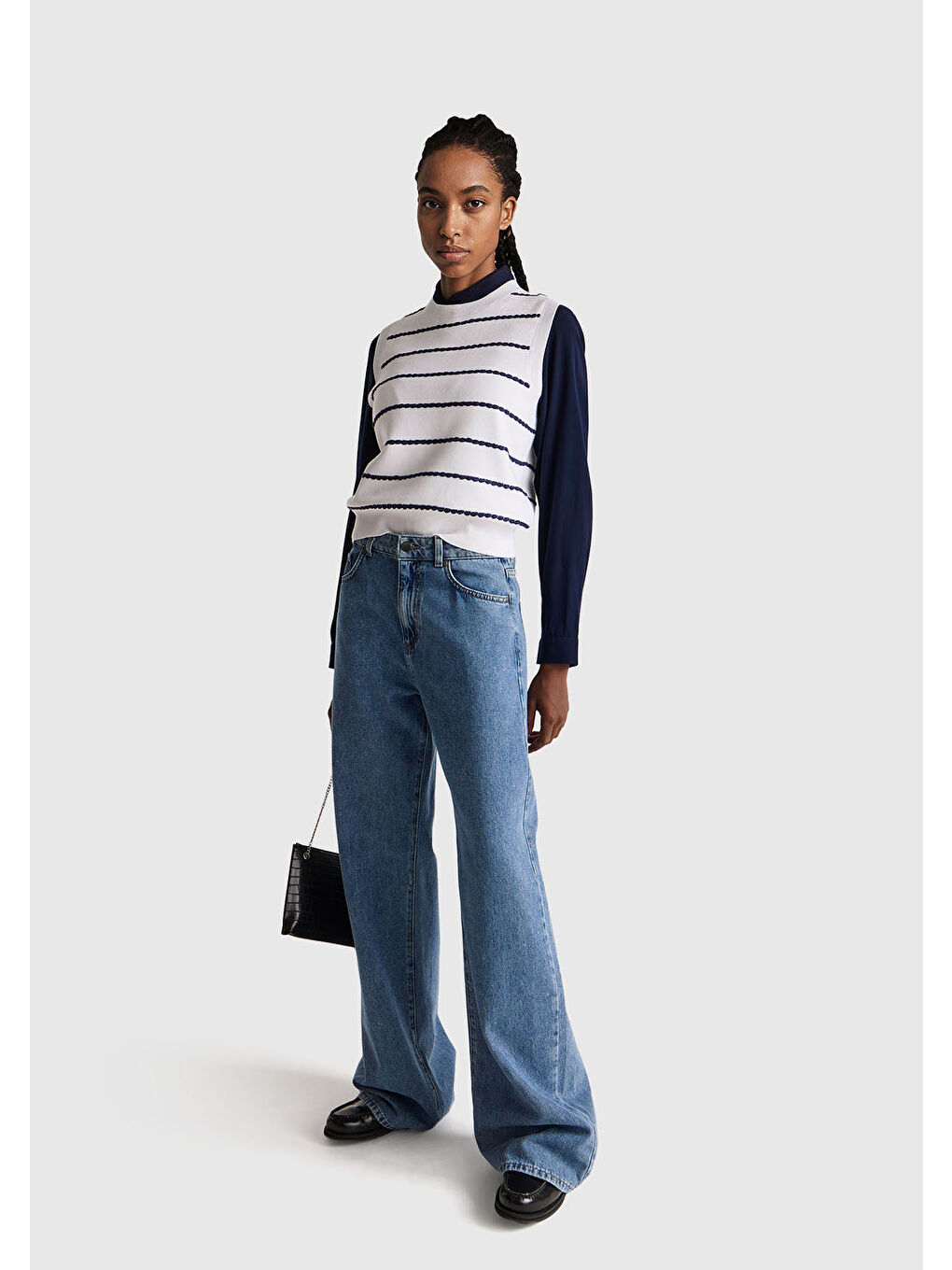 Kadın Ekru-Gri Mix Viskoz ve Akrilik Karışımlı Çizgili Kolsuz Kazak-4