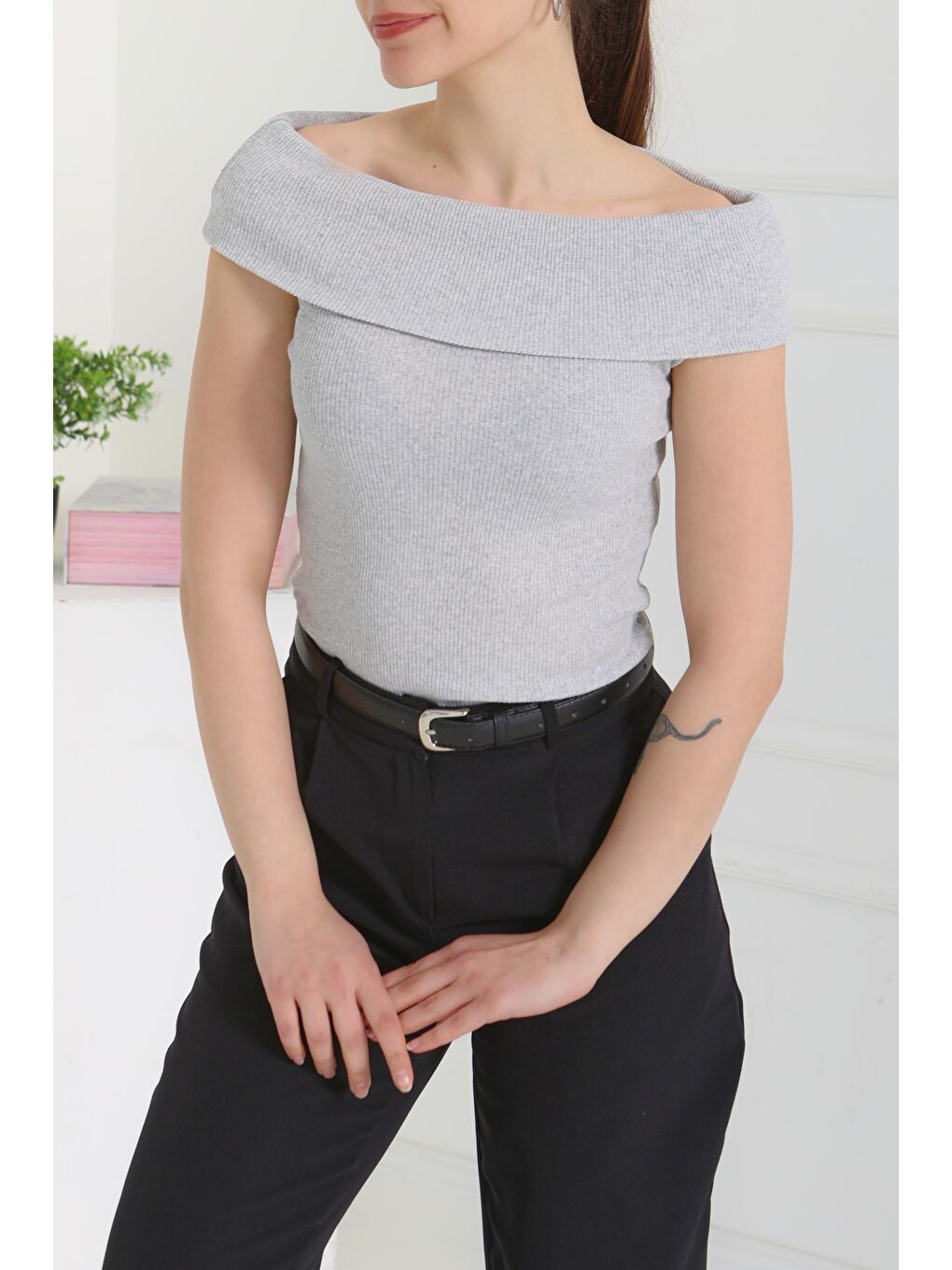 Madonna Yaka Bady Gri - 27138-3