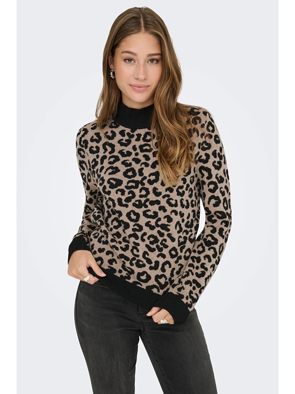 Siyah Onlibi Regular Fit Balıkçı Yaka Kadın Kazak 15350671-5