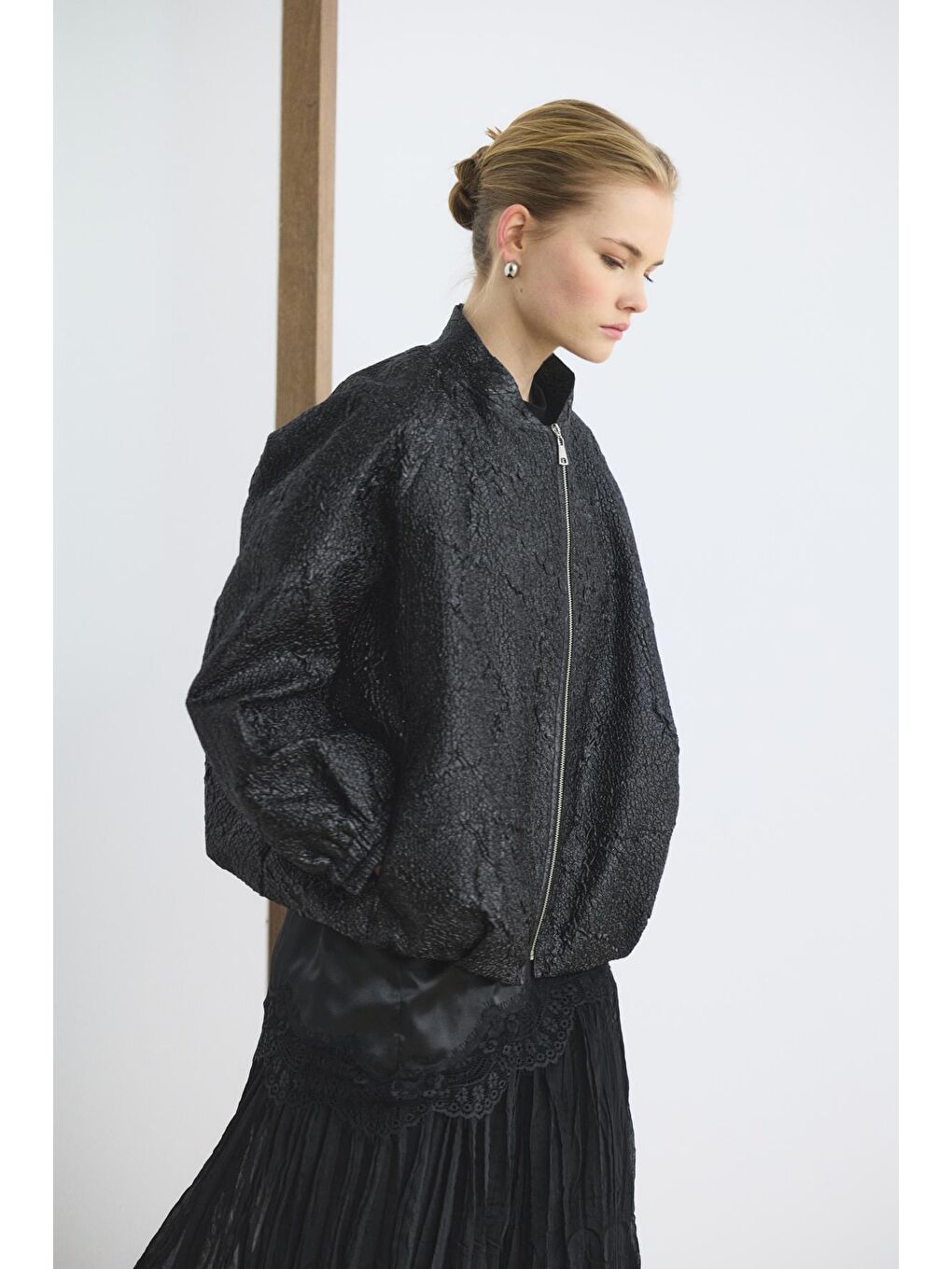 Jakar Balon Form İnce Bomber Ceket Siyah
