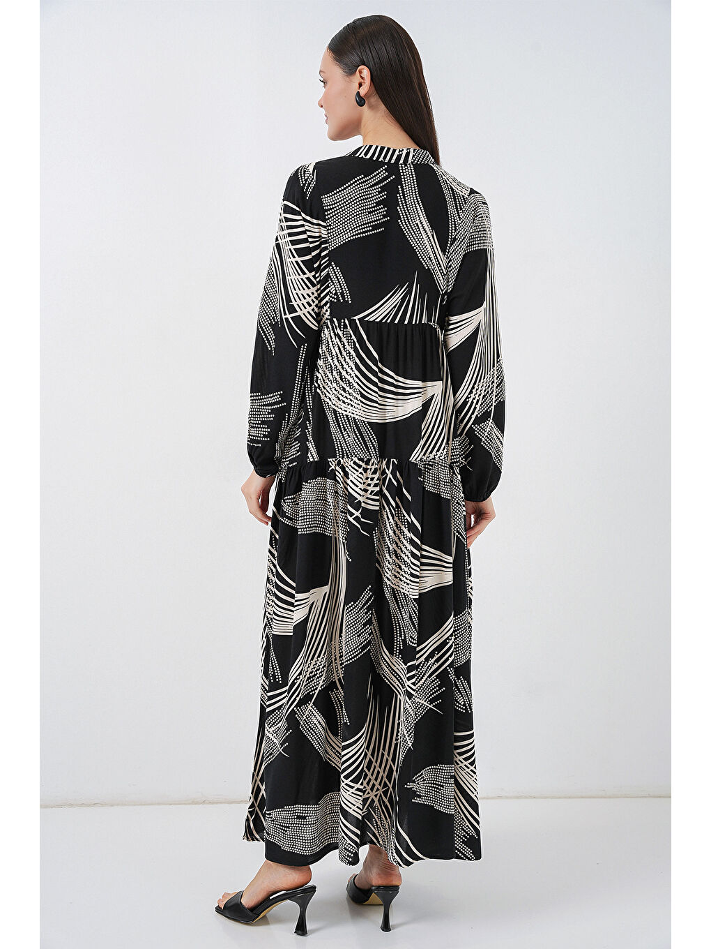 Kadın Desenli Uzun Tesettür Elbise 2585 - M.Siyah-5