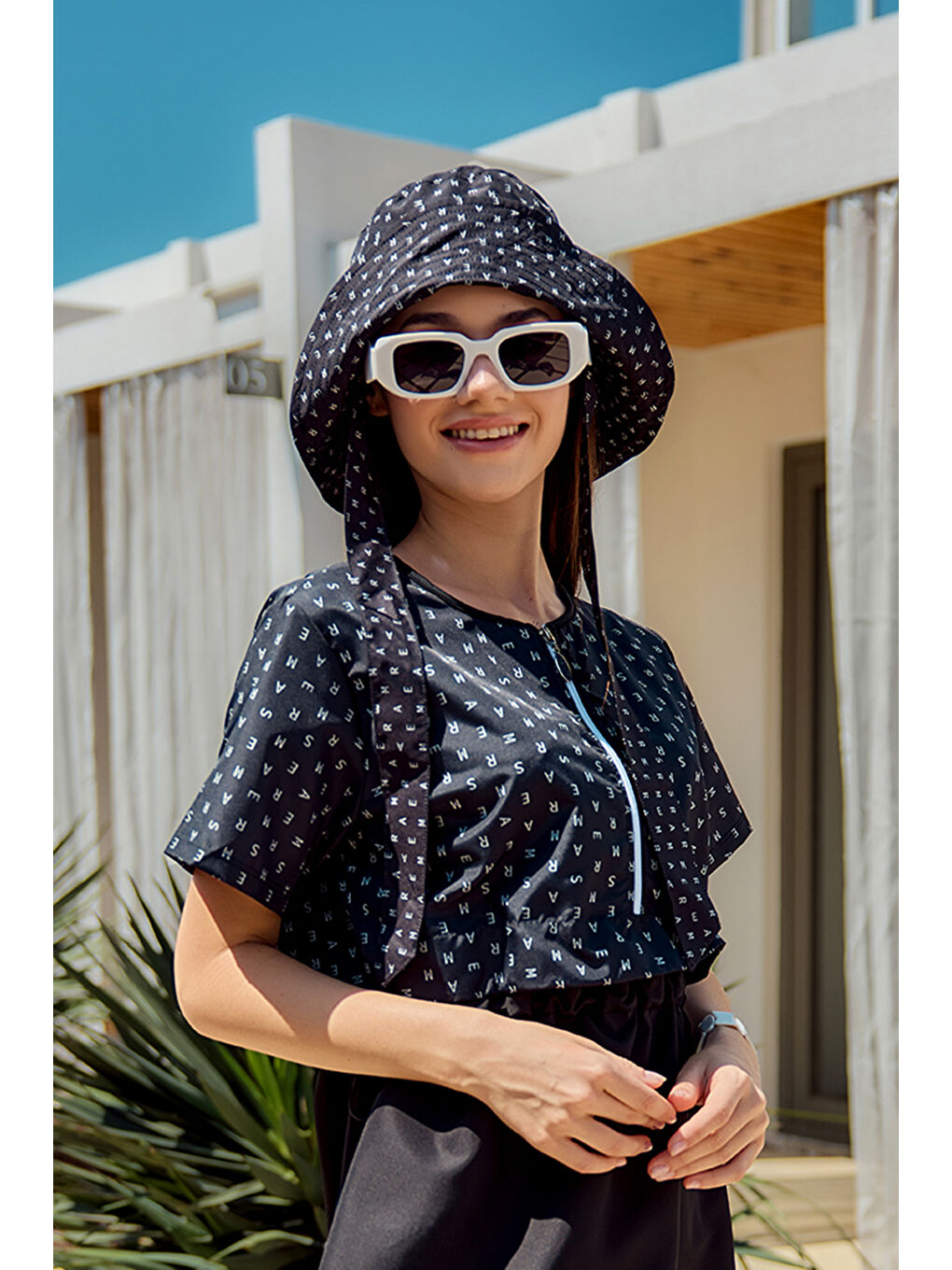 Siyah Remsa Bağlamalı Bucket Şapka RŞBUC-02 Monogram-3