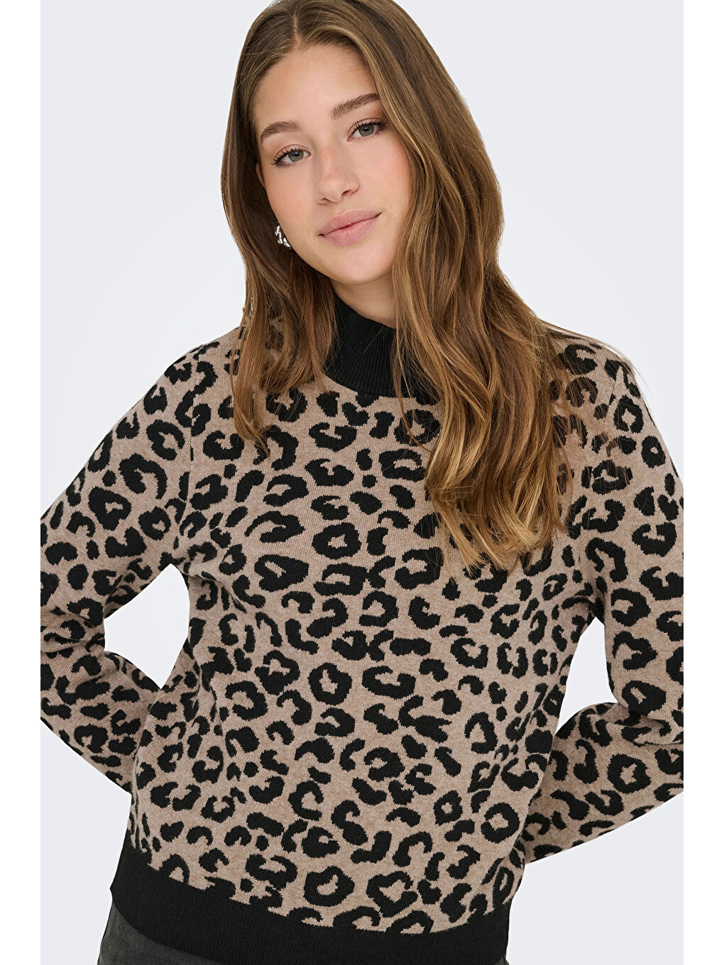 Siyah Onlibi Regular Fit Balıkçı Yaka Kadın Kazak 15350671-6