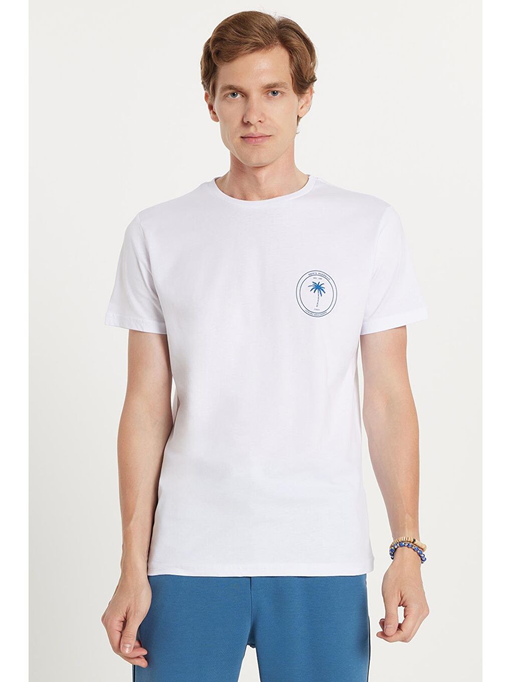 Erkek Slim Fit Dar Kesim %100 Pamuk Yumuşak Dokulu Baskılı Beyaz Bisiklet Yaka Tişört-1