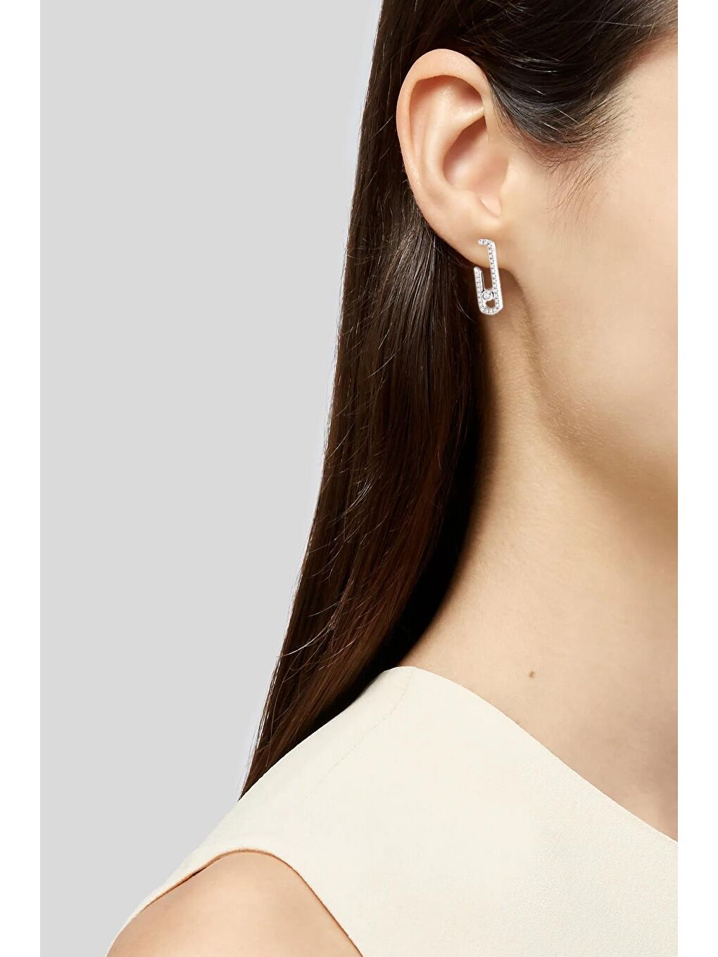 Gri Mess Uno Zirkon Tektaşlı Ataç Çivi Küpe-1