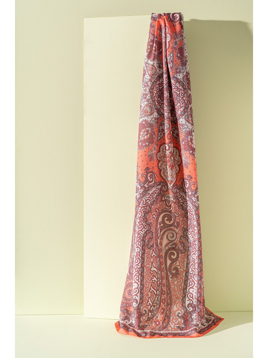 Turuncu Kadın Etnik Desen Soft Tlos Şal