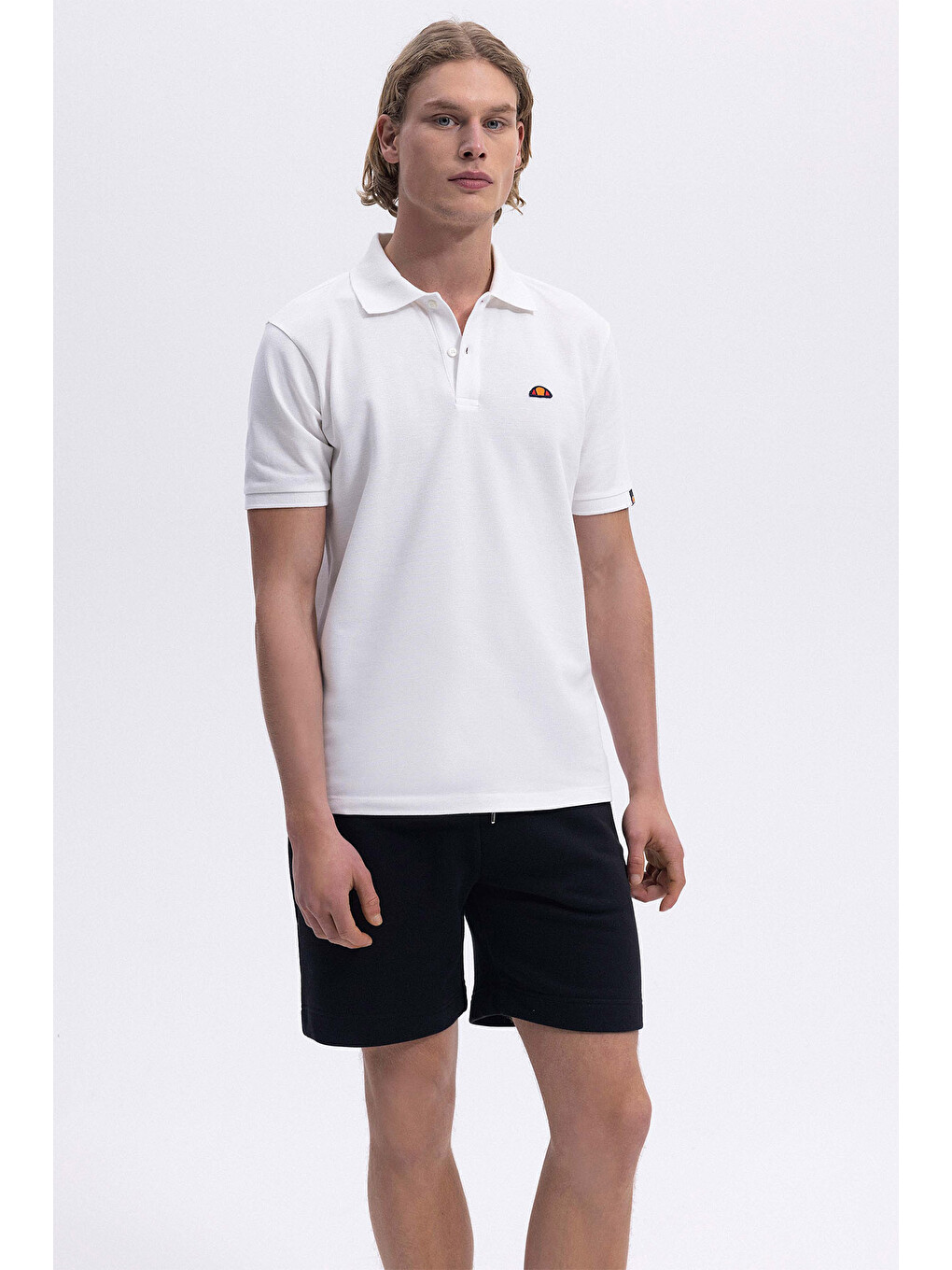 Siyah Pamuklu Regular Fit Logolu Şort EM622-BK