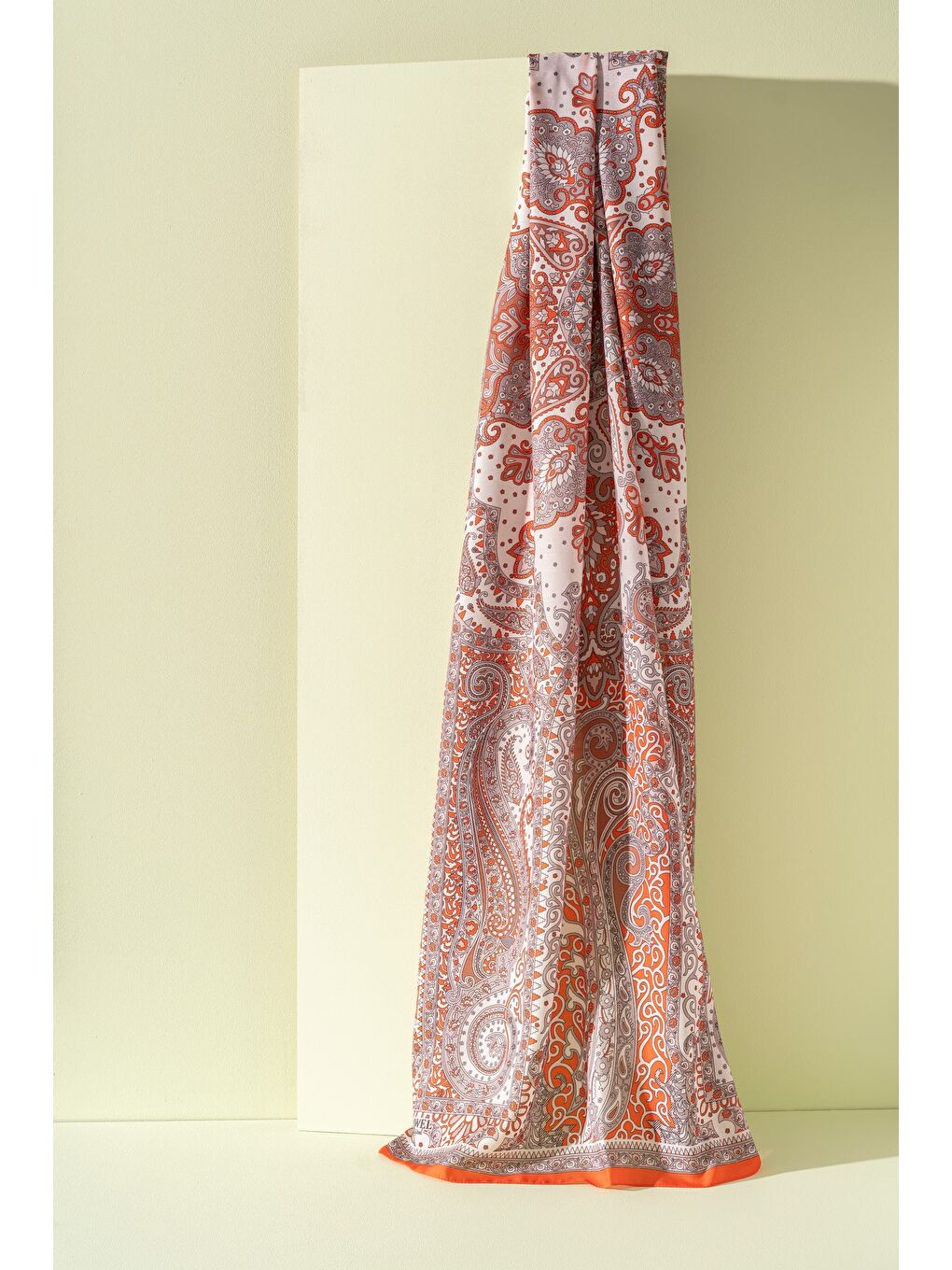 Turuncu Kadın Etnik Desen Soft Tlos Şal