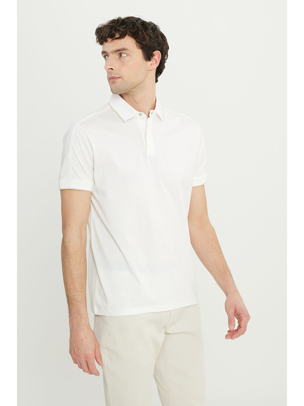 Erkek Beyaz %100 Pamuk Slim Fit Dar Kesim Polo Yaka Tişört