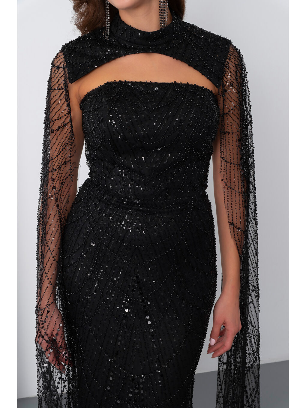 Kadın Siyah Şallı Uzun Kol Dik Yaka Boncuklu Abiye-4