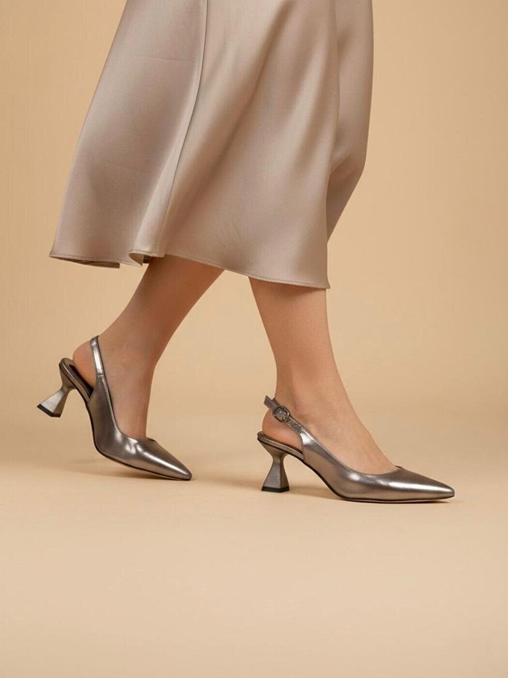 Gri Kadın Harmony Platin Topuklu Ayakkabı-3