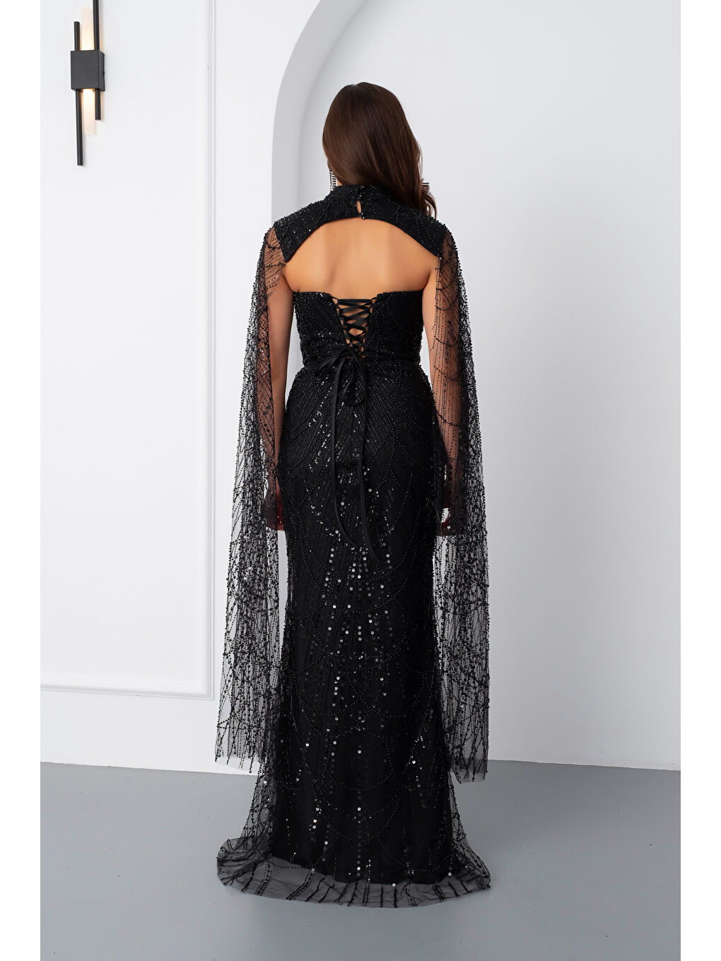 Kadın Siyah Şallı Uzun Kol Dik Yaka Boncuklu Abiye-5