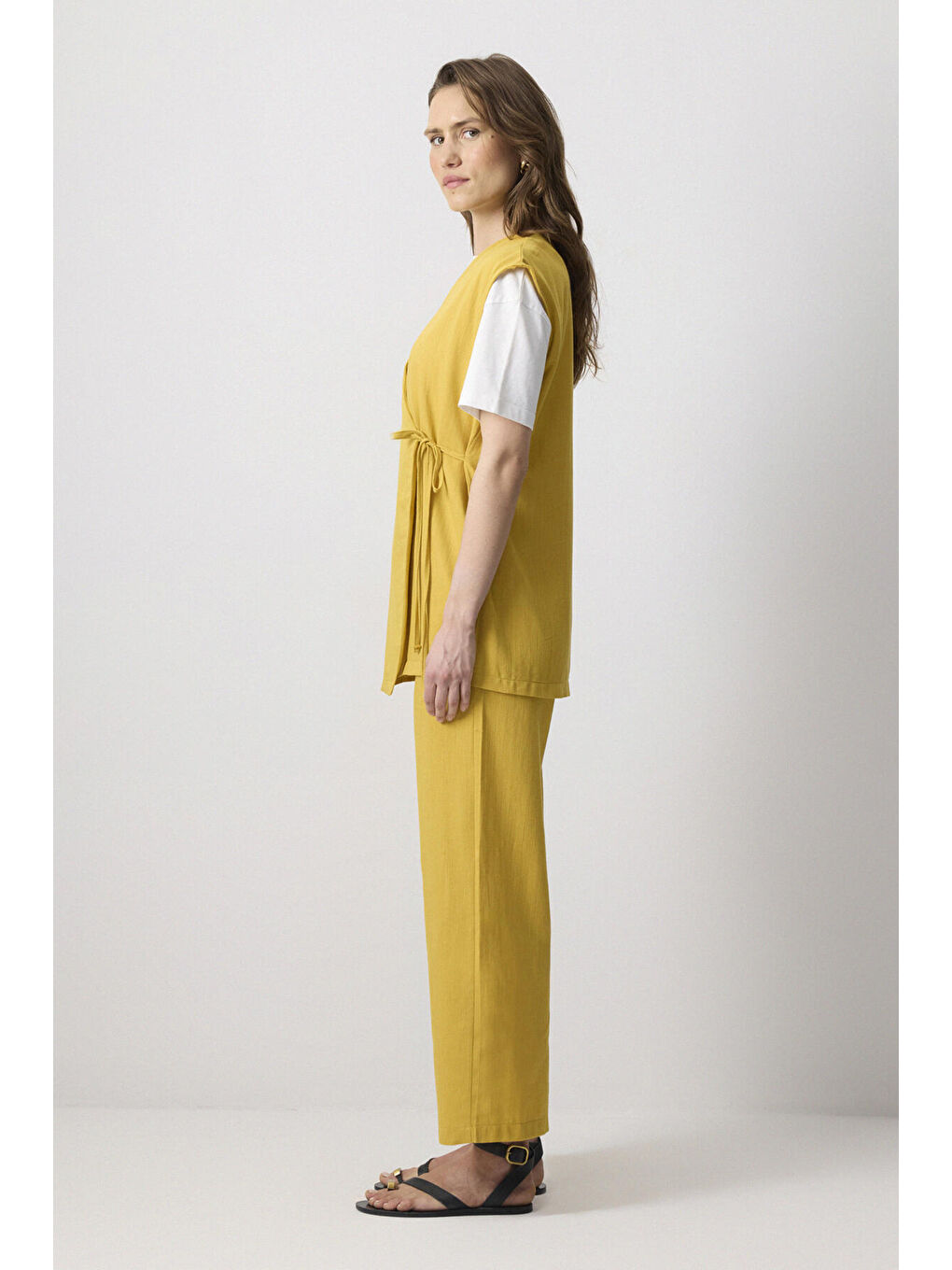 Sarı Doğal Dokulu Kruvaze Yelek Pantolon Takım-2