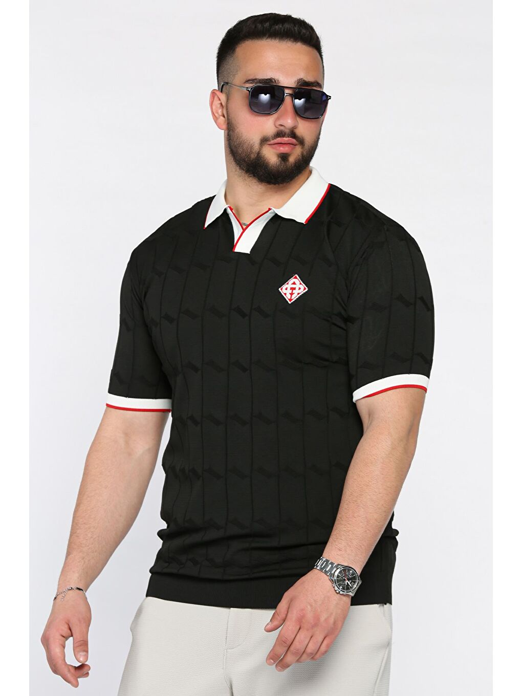 Siyah Polo Yaka Desenli Triko Tişört-1