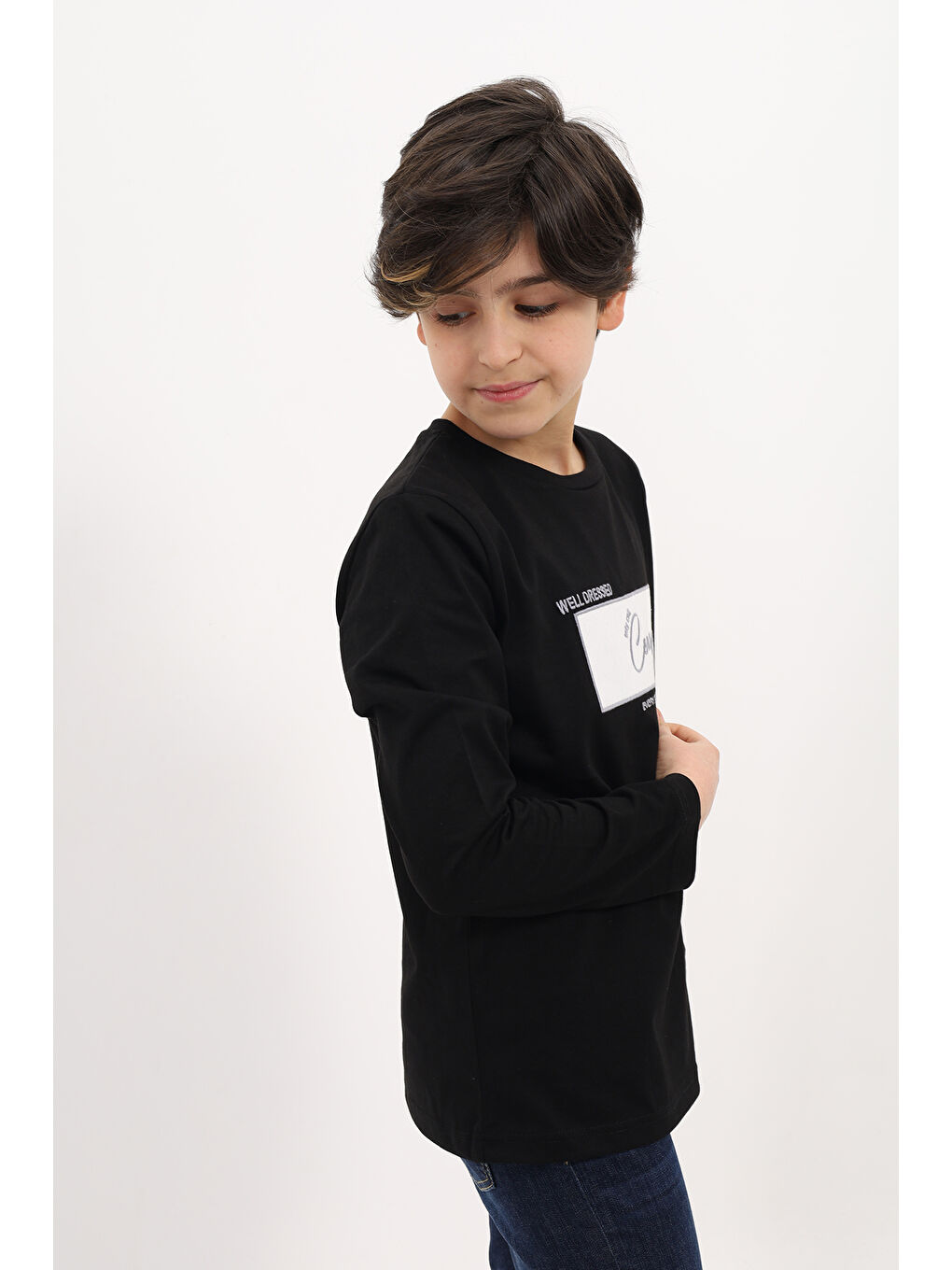 Siyah Erkek Çocuk Nakışlı Tişört-1