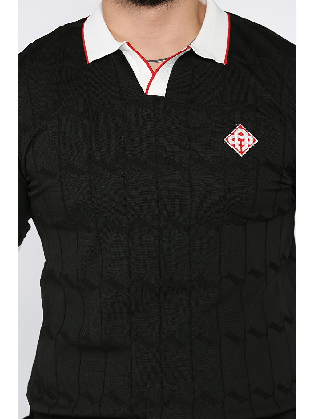 Siyah Polo Yaka Desenli Triko Tişört-3