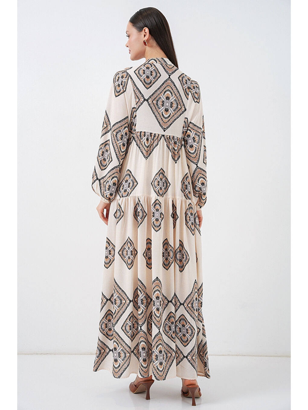 Kadın Desenli Uzun Tesettür Elbise 2585 - Ekru-6