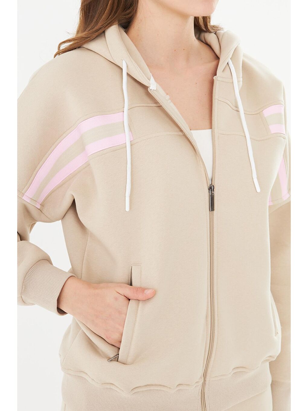 Kadın İçi Polarlı Kapüşonlu Kışlık Eşofman Takımı Bej 8520-B-7