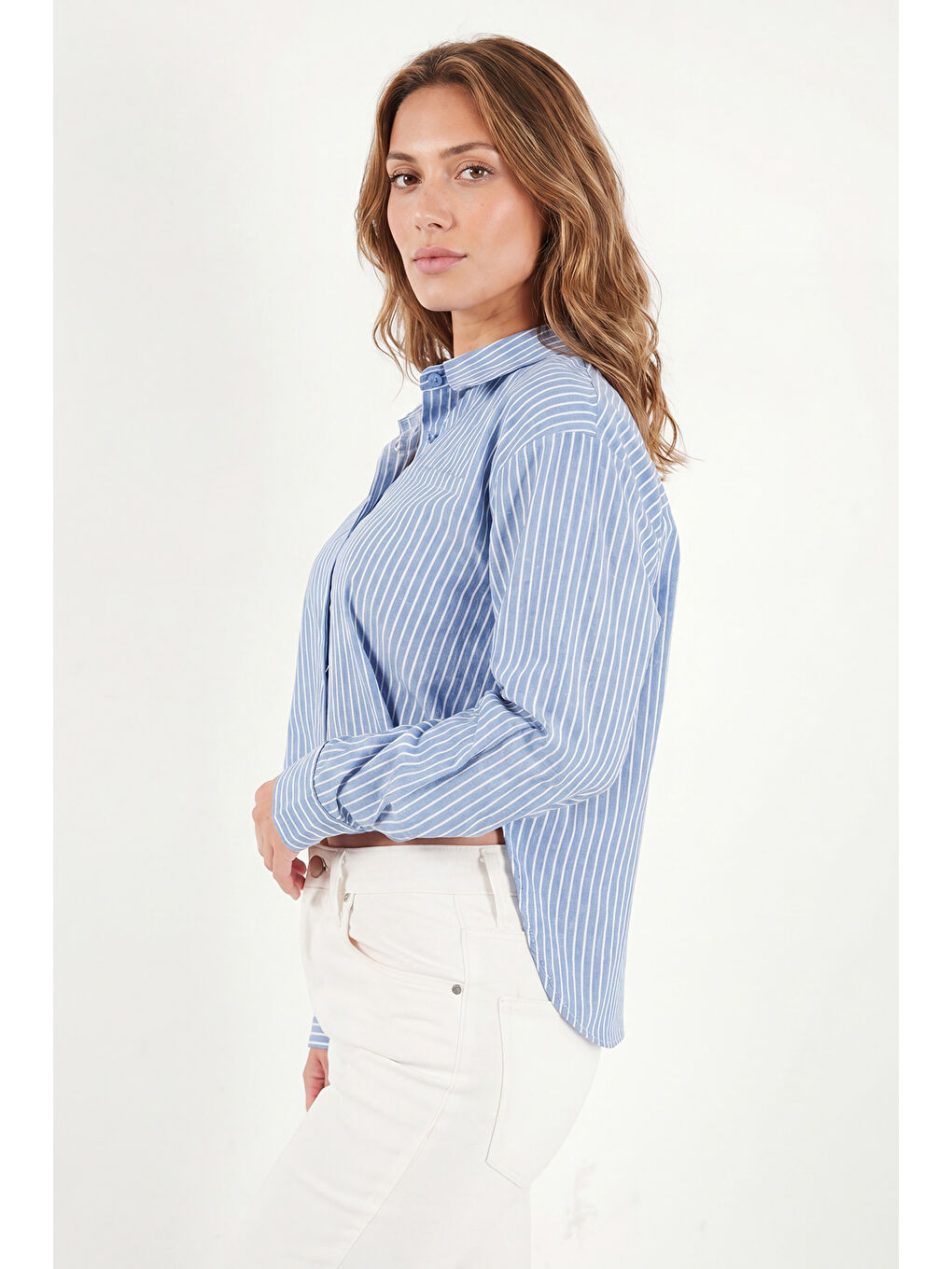 Lacivert Pamuklu Relaxed Fit Çizgili Göğüs Cepli Kadın Gömlek 6982039-3
