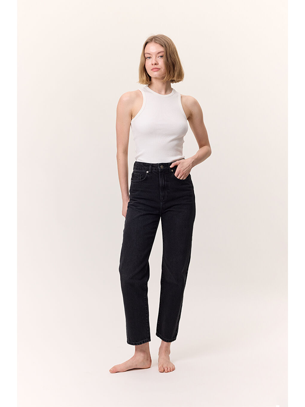Yüksek Bel Mom Fıt Jean Siyah-2