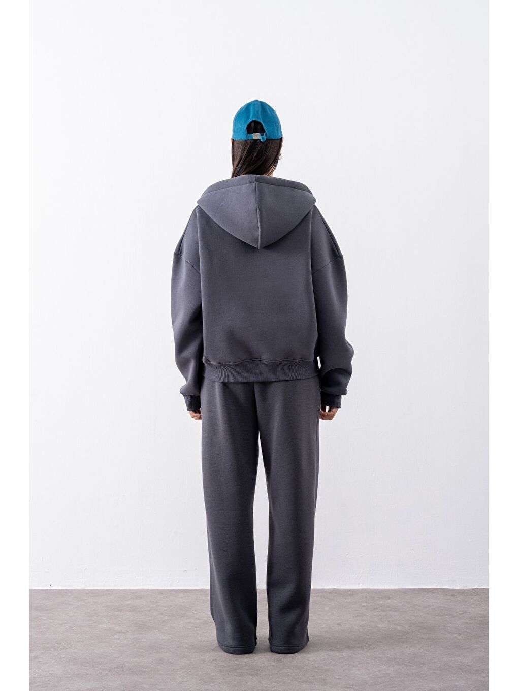 Kadın Chill Bol Paça Antrasit Eşofman Alt-2