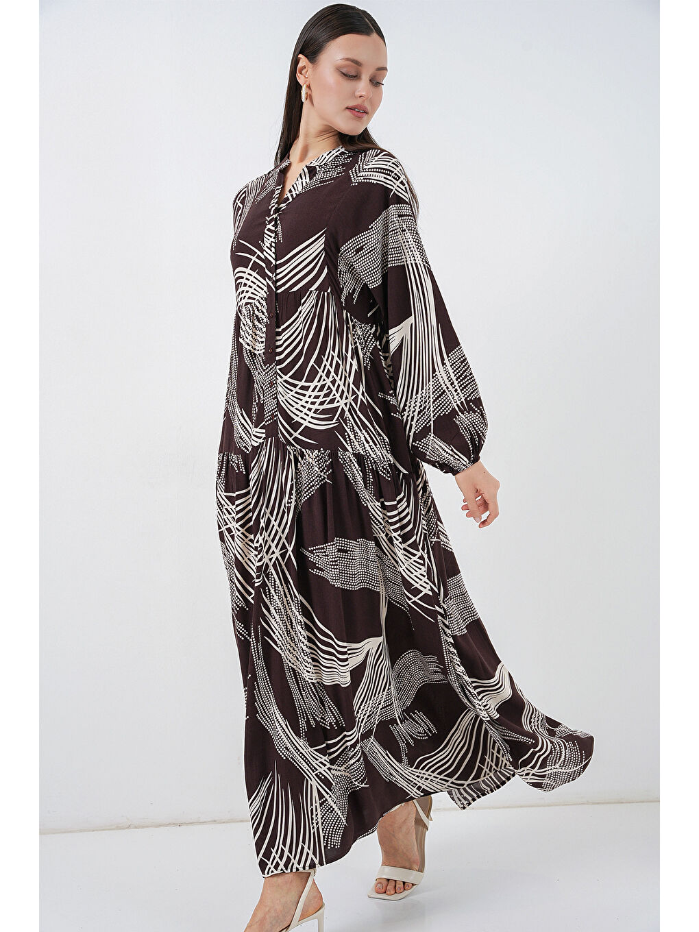 Kadın Desenli Uzun Tesettür Elbise 2585 - B.Kahverengi-2