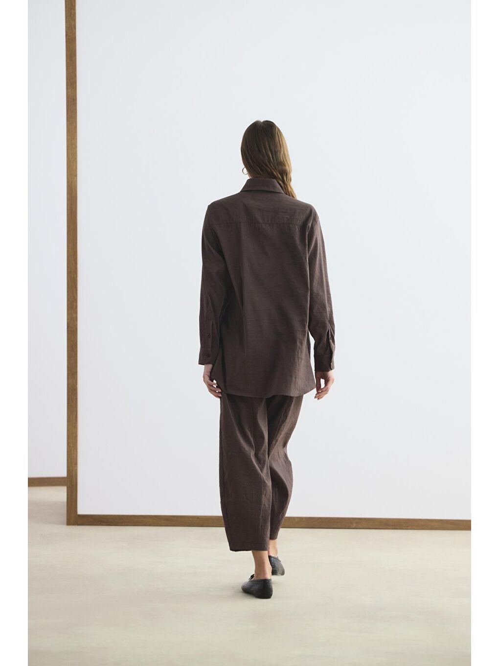 Toka Detaylı Anvelop Gömlek Pantolon Takım Kahverengi-6