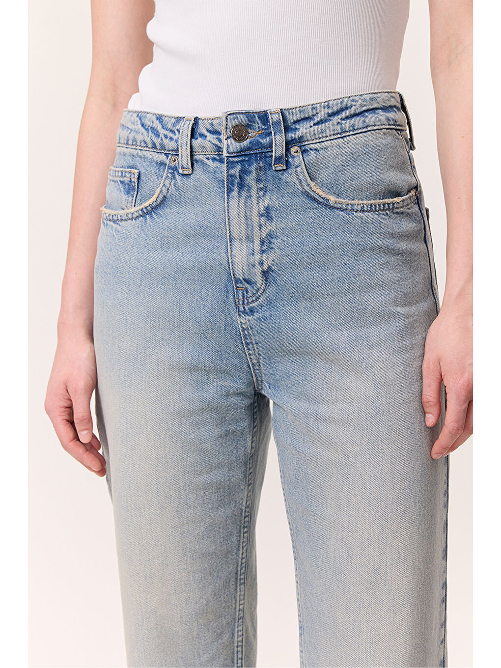 Yüksek Bel Mom Fıt Jean Açık Mavi-1