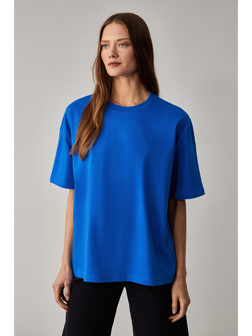 Mavi LAGERTHA Kadın %100 organik Pamuklu Kalın Dokulu Oversize Fit Yuvarlak Yakalı MAVİ T-Shirt