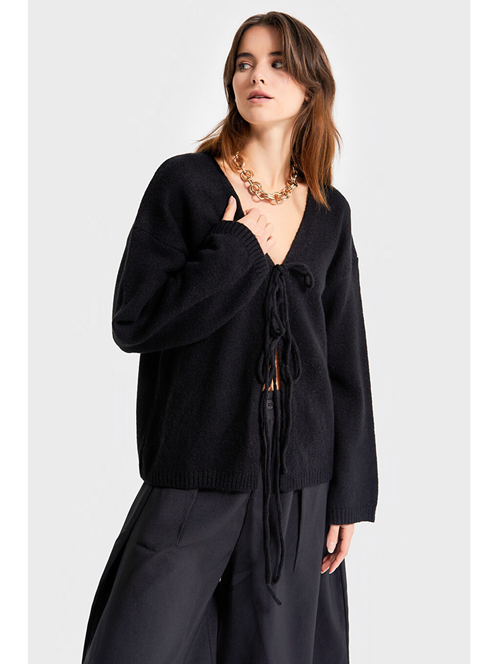 Kadın Siyah Renk w5-1 Önü Bağcıklı Oversize Triko Kazak-3