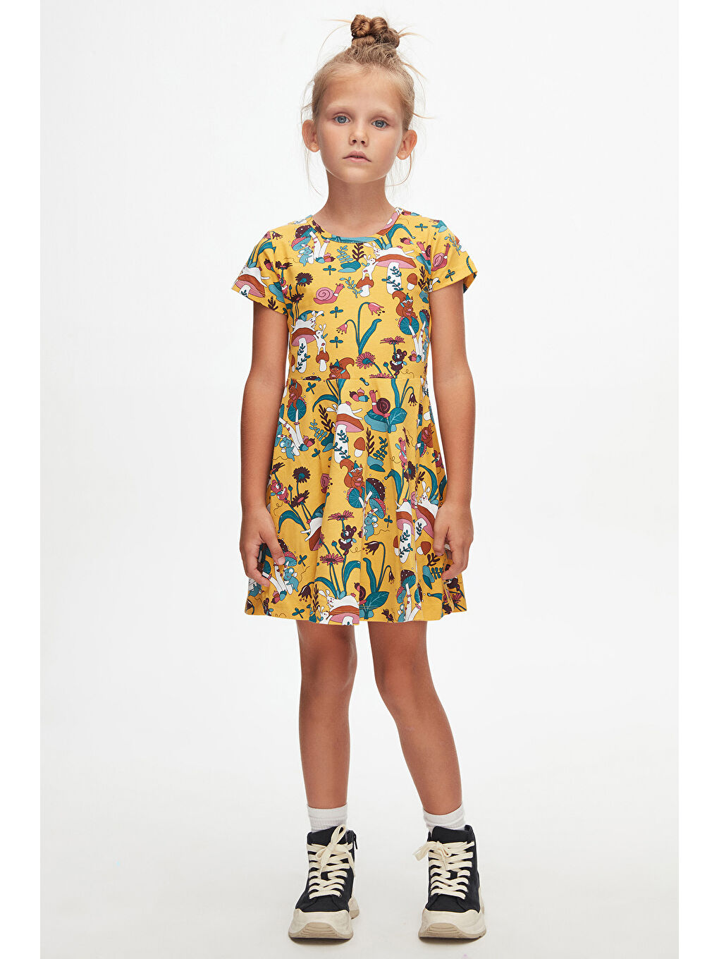 Karışık Kız Çocuk Cheerful Mushroms Desen Kısa Kol Kloşe Etek Elbise