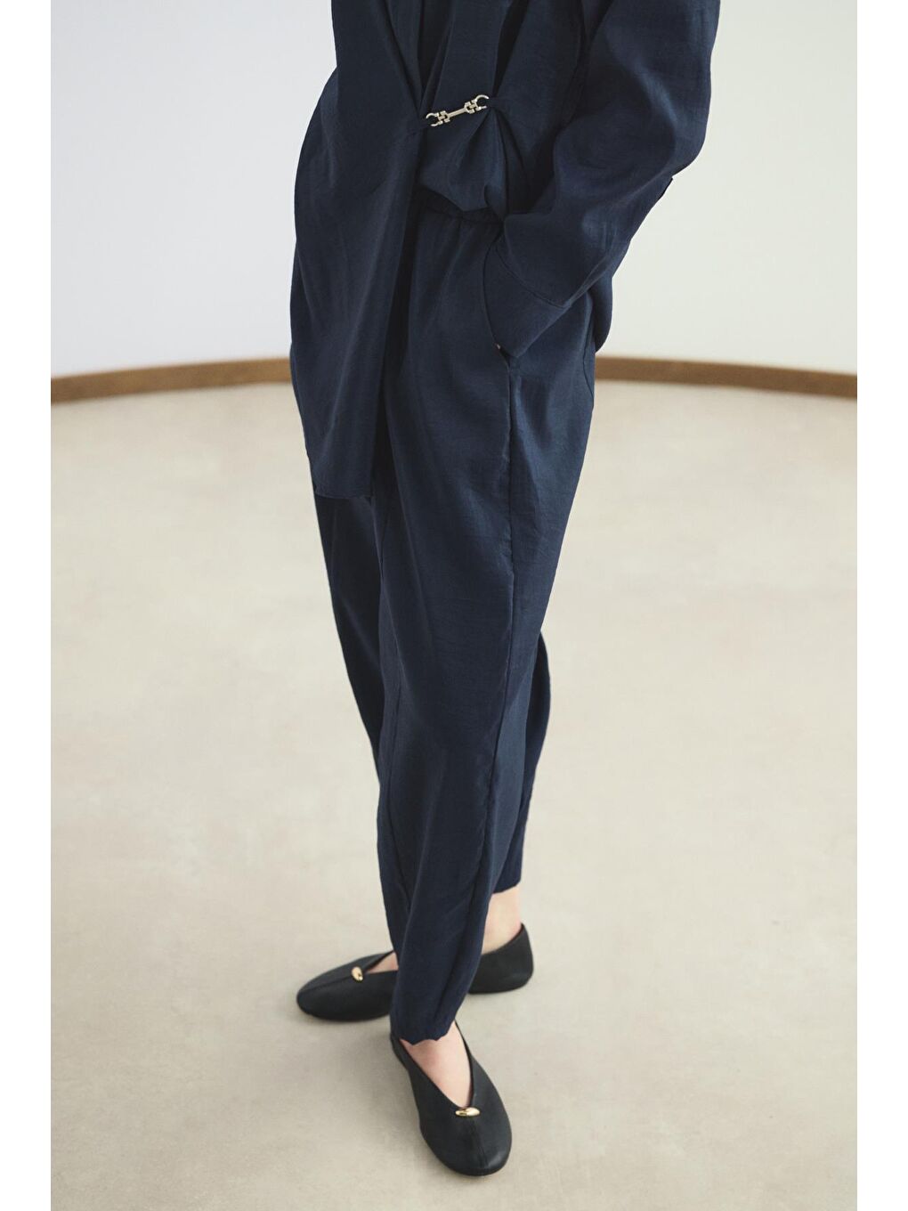 Toka Detaylı Anvelop Gömlek Pantolon Takım Lacivert-7