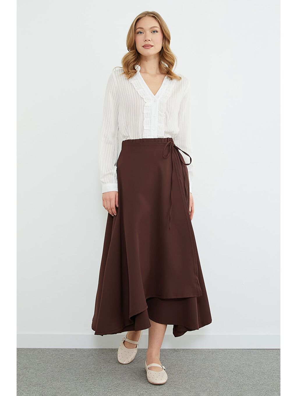Kahverengi Yandan Bağlamalı Katlı Maxi Boy Etek