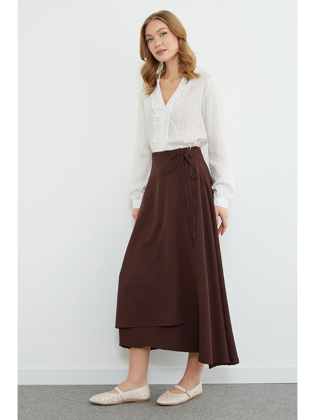 Kahverengi Yandan Bağlamalı Katlı Maxi Boy Etek-2