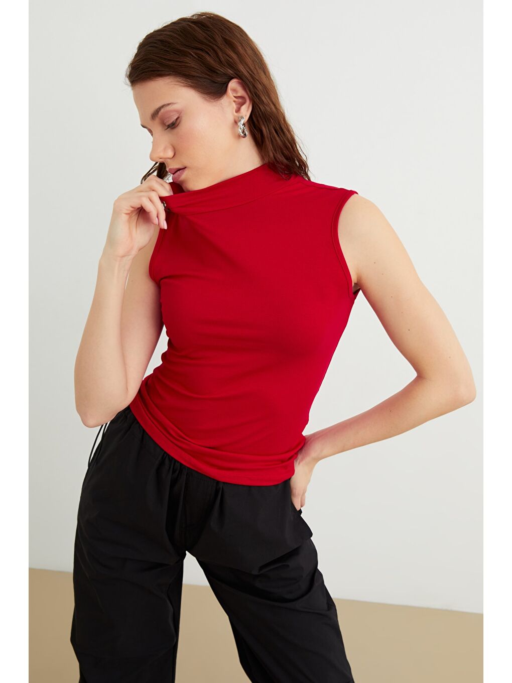 Kadın Kırmızı Kolsuz Bluz-3