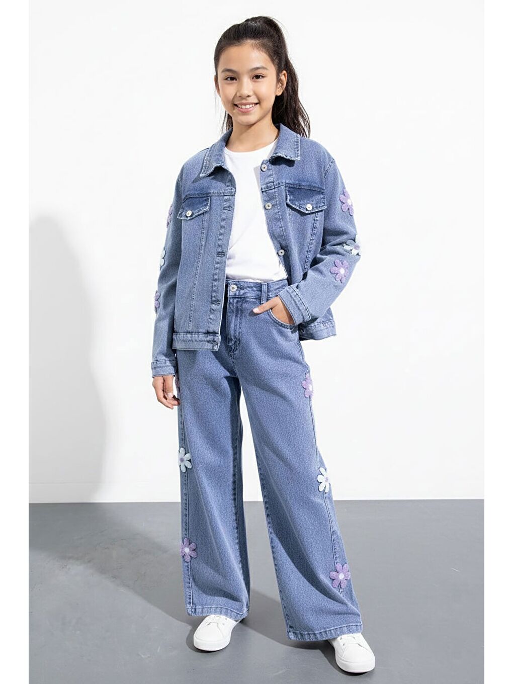 Mavi Çiçek Desenli Düğmeli Ceketli Pantolonlu Kız Çocuk Jean Takım 23485